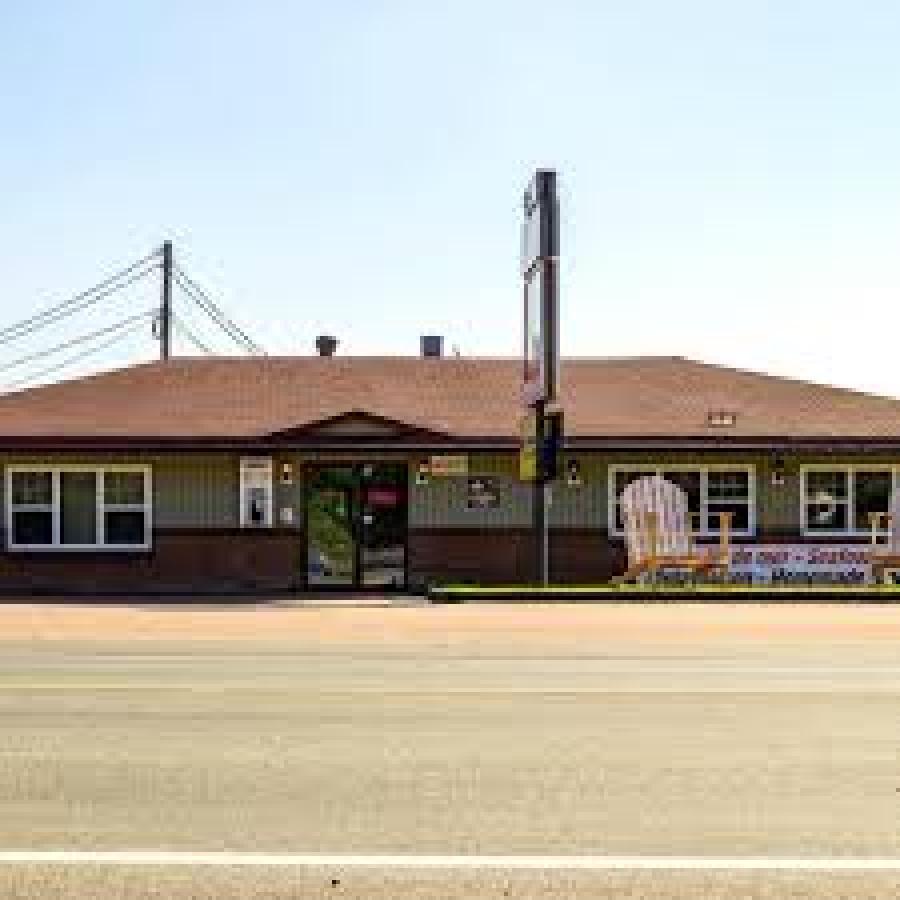 Motel de Chez nous / ExploreNB / Tourism New Brunswick